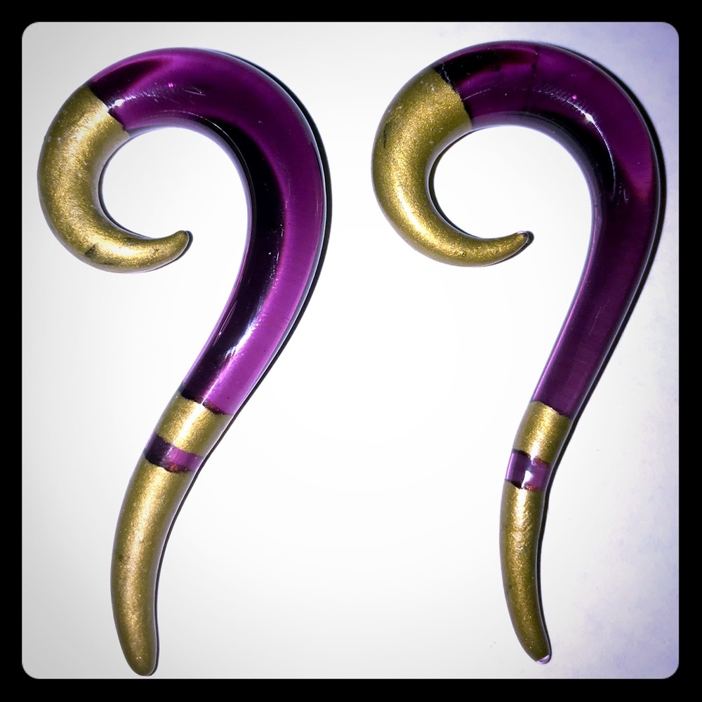 0g Glass Spiral Earrings